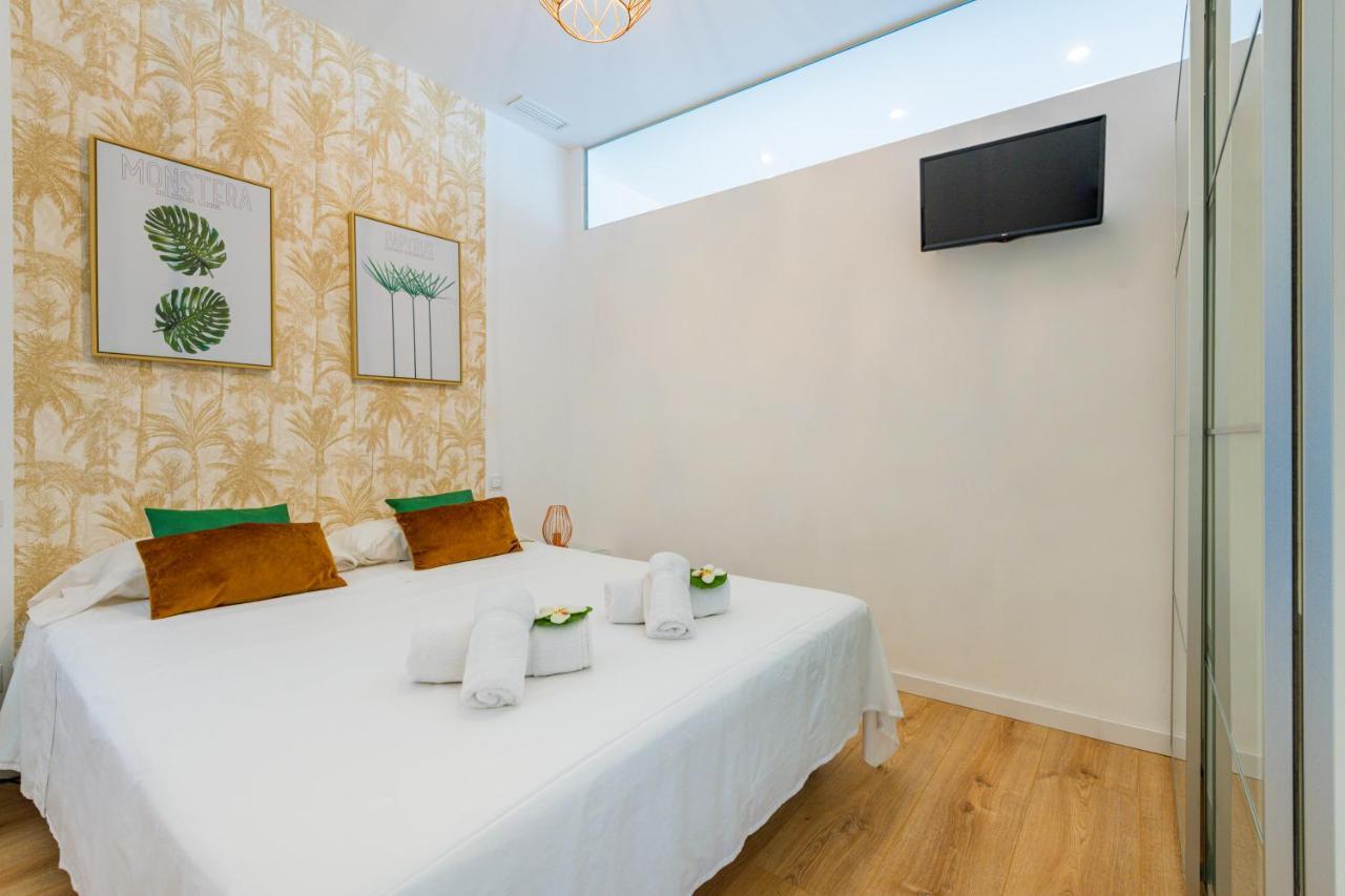 Ayuntamiento Panoramic Apartment บาเลนเซีย ภายนอก รูปภาพ